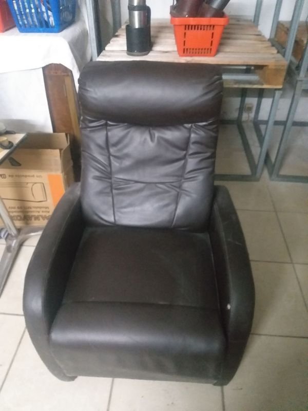 Sillón Reclinable de Cuero Marrón - imagen 1