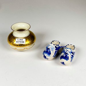 Florerito de porcelana aleman y zuecos holandeses - imagen 2