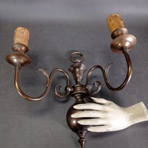 Par de Apliques Holandeses de Bronce con Dos Luces - imagen 5