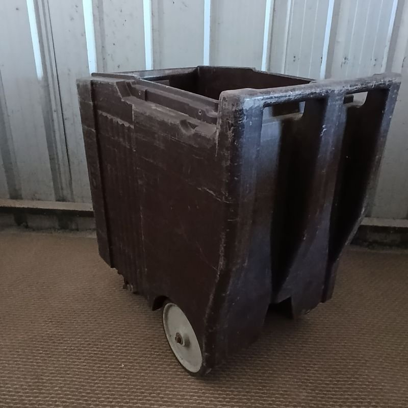 Contenedores Cambro Estancos con Ruedas - imagen 6