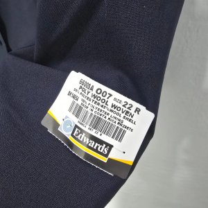 Saco Uniforme Edwards Talle 22R Azul Marino con Hombreras - imagen 3