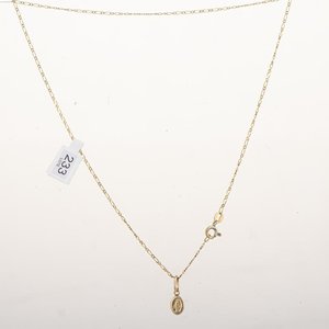 Cadena de Oro 18k con Dije Virgen Milagrosa - imagen 3
