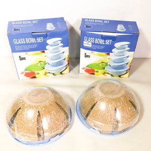 Dos Juegos de Bowls de Vidrio con Tapa Plástica - imagen 6