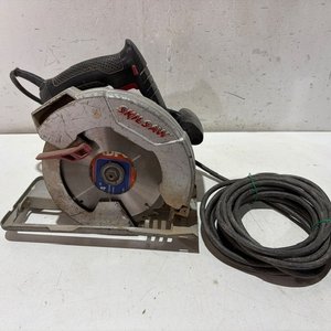 Lote siguiente: Sierra Circular Eléctrica Skil
