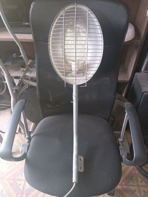 Lote anterior: Foco de luz iluminado ajustable