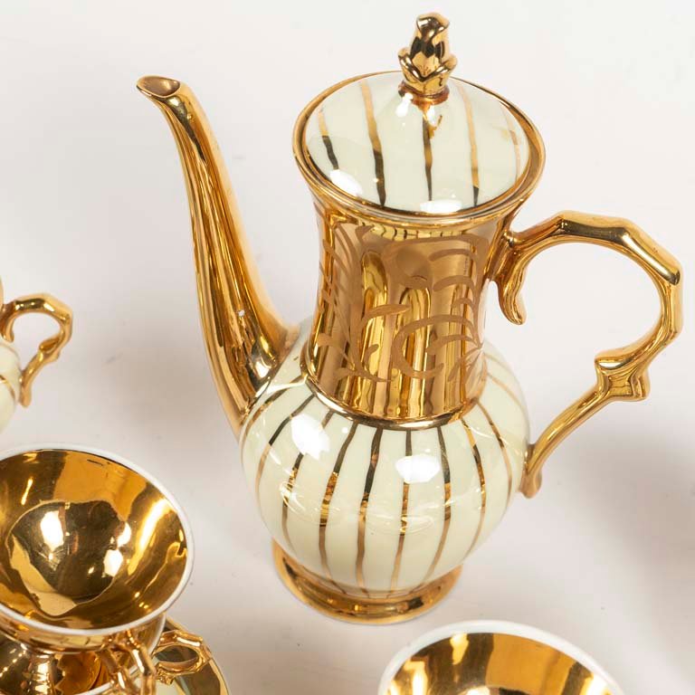 Servicio de café de porcelana y oro - 23 piezas - imagen 2