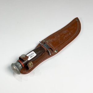 Cuchillo con Vaina de Cuero, Cabo Marrón y Hoja con Ranura - imagen 1