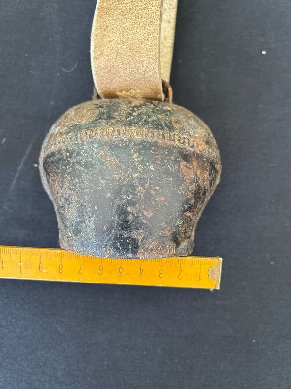 Cencerro Helvético de Chapa con Hebilla Original - imagen 7