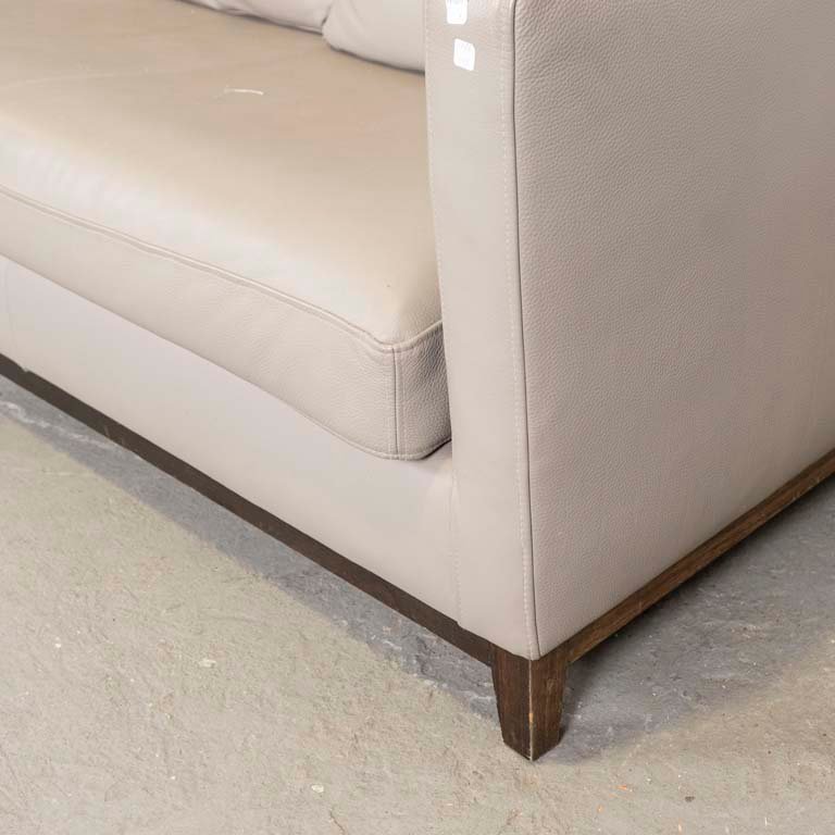 Item 2108608 - Image 2