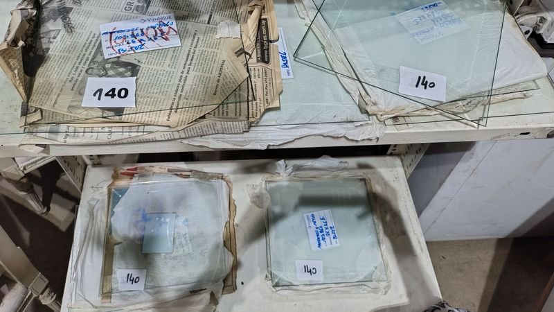Lote siguiente: Vidrios Vicelados - No Se Envía