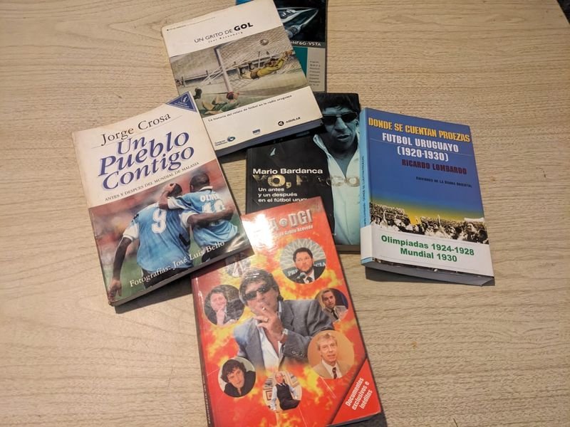 Libros y colecciones de literatura - imagen 2