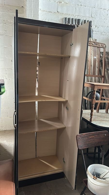 Ropero de MDF con puertas dobles - imagen 2