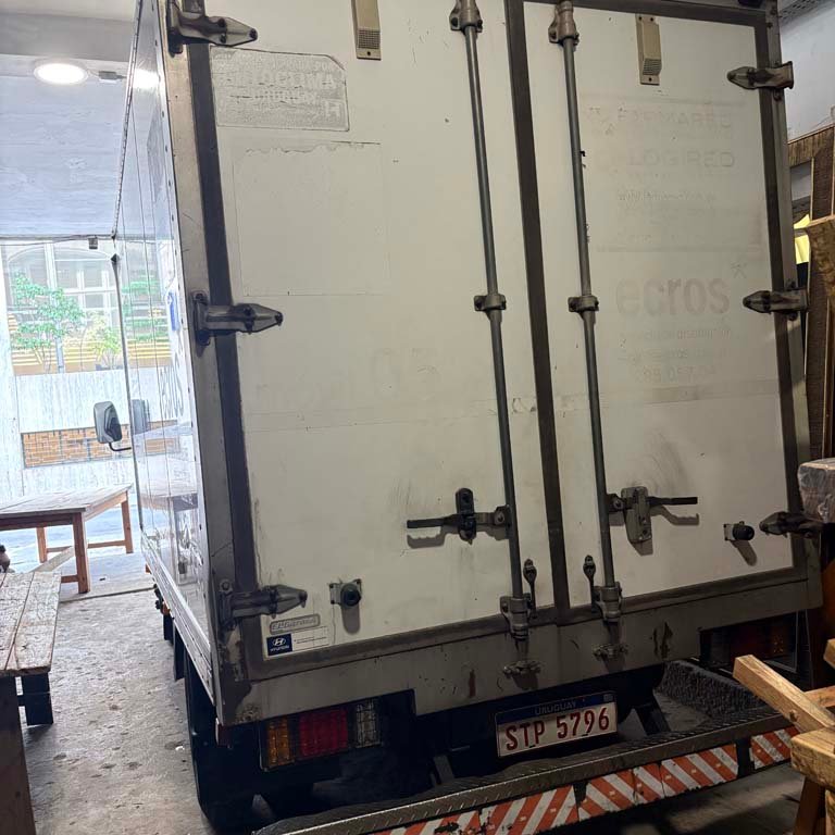 Item 2106598 - Image 2