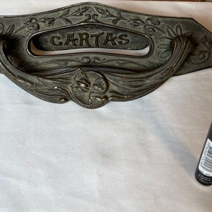 Tapa de Buzón y Manotón de Bronce Macizo Estilo Art Nouveau - imagen 4