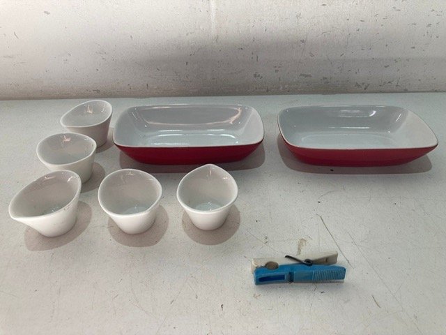 Lote siguiente: Bolsas de porcelana coloreadas y variadas