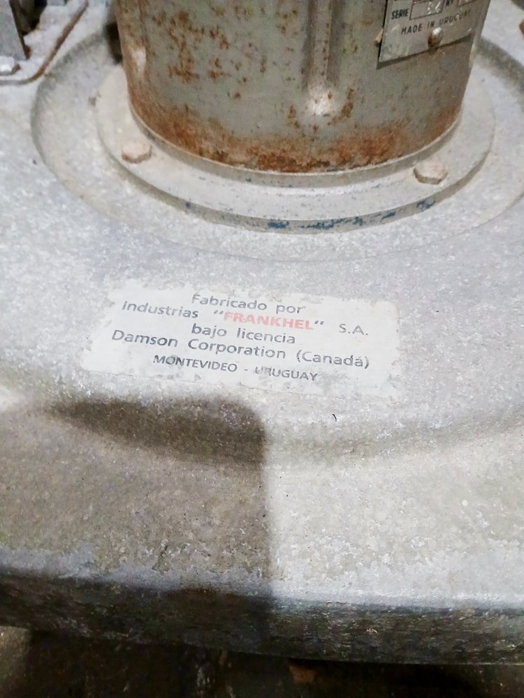 Maquina de cortar cesped con cable - imagen 3