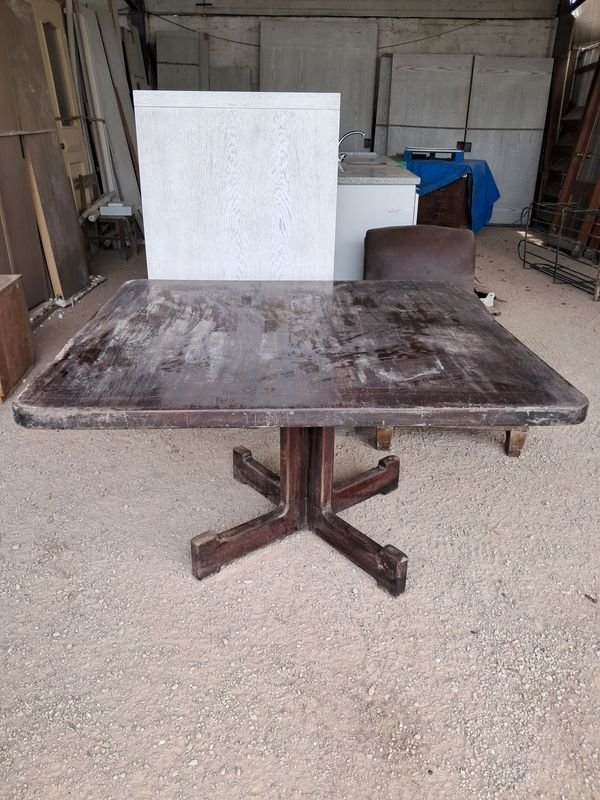 Mesa Cuadrada de Madera Maciza 120x120x71 cm con Detalle en Borde