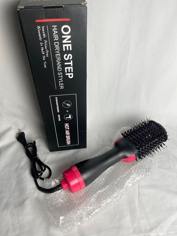 Lote siguiente: Cepillo secador y alisador para cabello