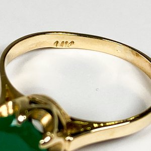 Anillo de Oro 14k con Piedra Verde Talla 17 mm - imagen 3