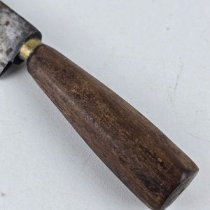 Antiguo Cuchillo con Hoja Sellada y Mango de Madera - imagen 5