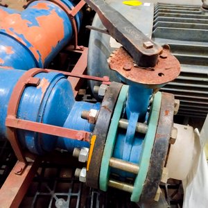 Motor Trifásico 15 HP y Válvula de Gran Porte - imagen 5