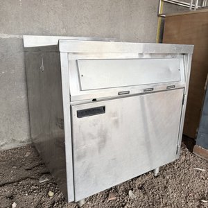 Mueble de Acero Inoxidable con Puerta y Estante Interior - imagen 2