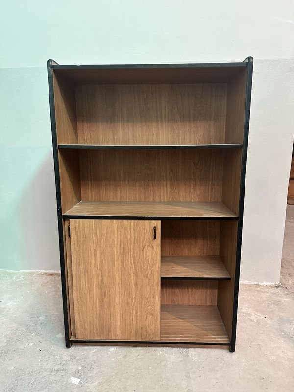 Armario en Madera de Buena Calidad - imagen 3