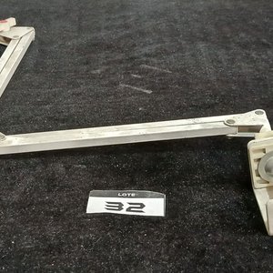 Caja de Herramientas con Brazo Articulado y Resina - imagen 7