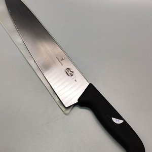 Lote anterior: Cuchillo Profesional Victorinox Hoja Ancha Negra Made in Switzerland