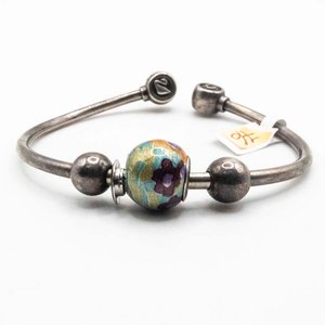 Lote siguiente: Pulsera de Plata con Dijes Esmaltados
