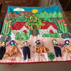 Conjunto de Trabajos Textiles y Artesanías Decorativas de Ecuador y Latinoamérica - imagen 7