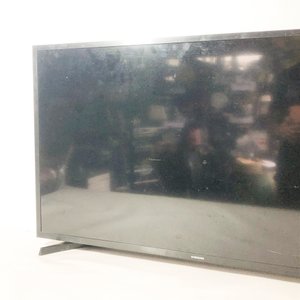 Televisor Samsung 40" con detalle en imagen - imagen 3