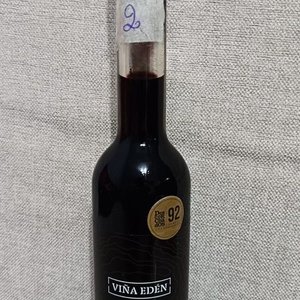 Lote siguiente: Licor de Tannat Viña Edén Botella 750ml Uruguay