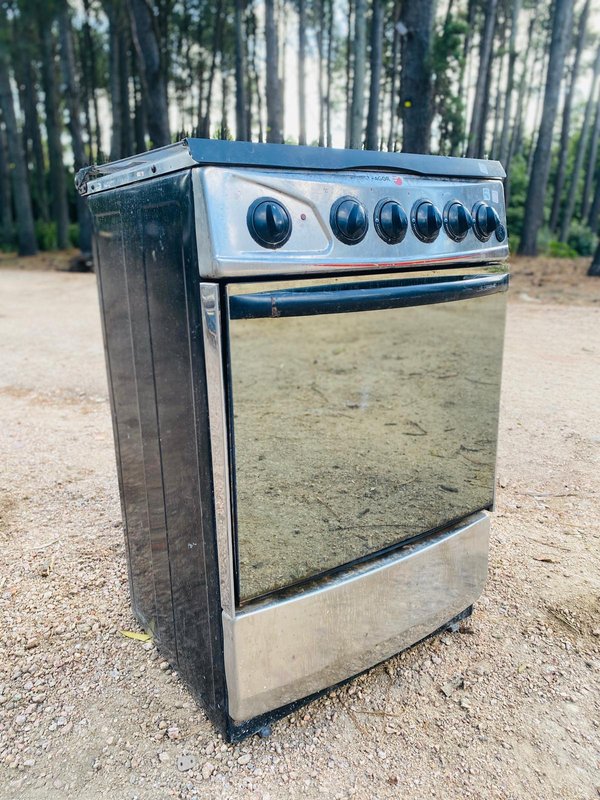 Cocina Fagor gris para venta en subasta - imagen 1