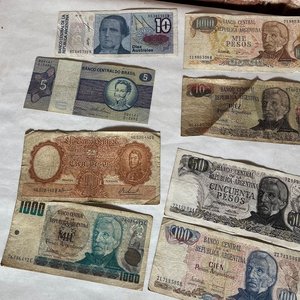 Lote de Billetes Antiguos Internacionales de Colección - imagen 6