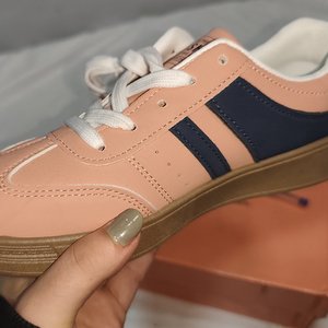 Zapatillas Deportivas Rosadas y Azul Marino en Eco Cuero, Talle 36 - imagen 3