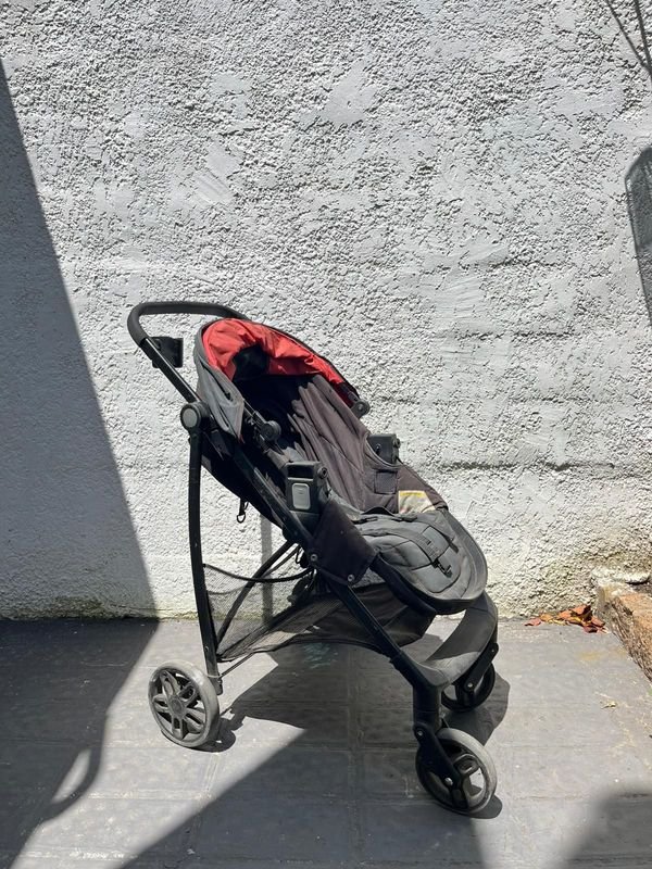 Carro de niño usado en excelente estado - imagen 3