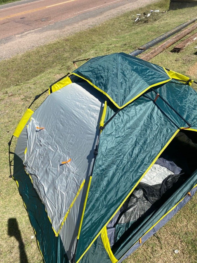 CARPA DE CAMPO 4 PERSONAS CON MOSQUITEROS Y DOBLE PUERTA - imagen 7