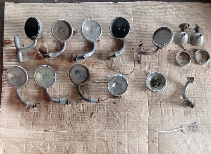 Lote de 11 Faros de Posición para Ford A (Modelos 1928-1931)