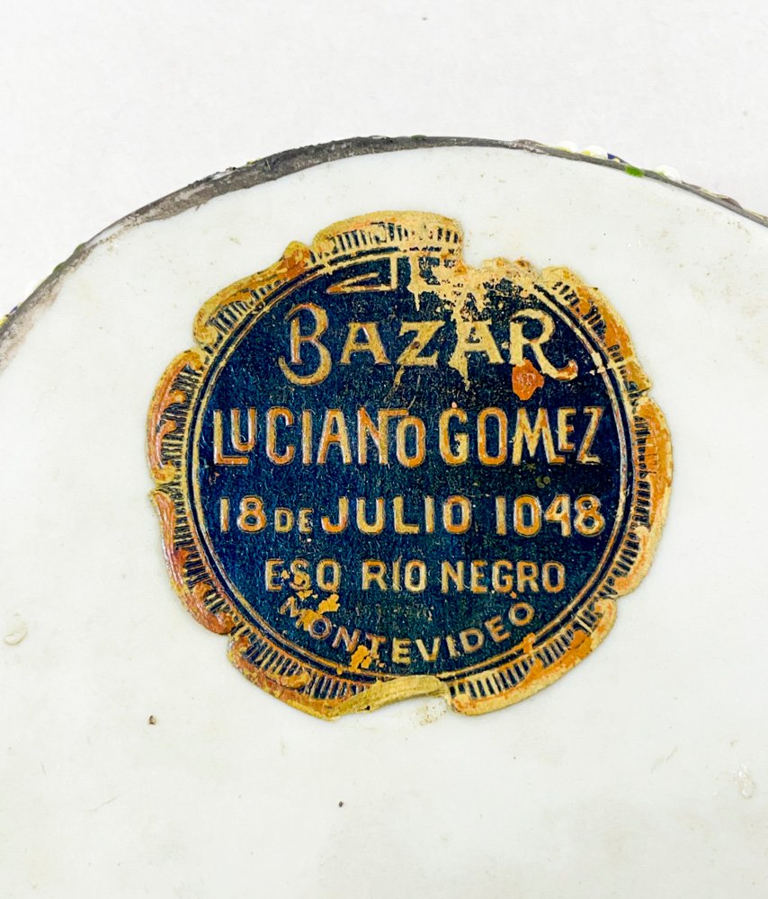 Dos piezas de porcelana con forma de Buda y potiche - imagen 4