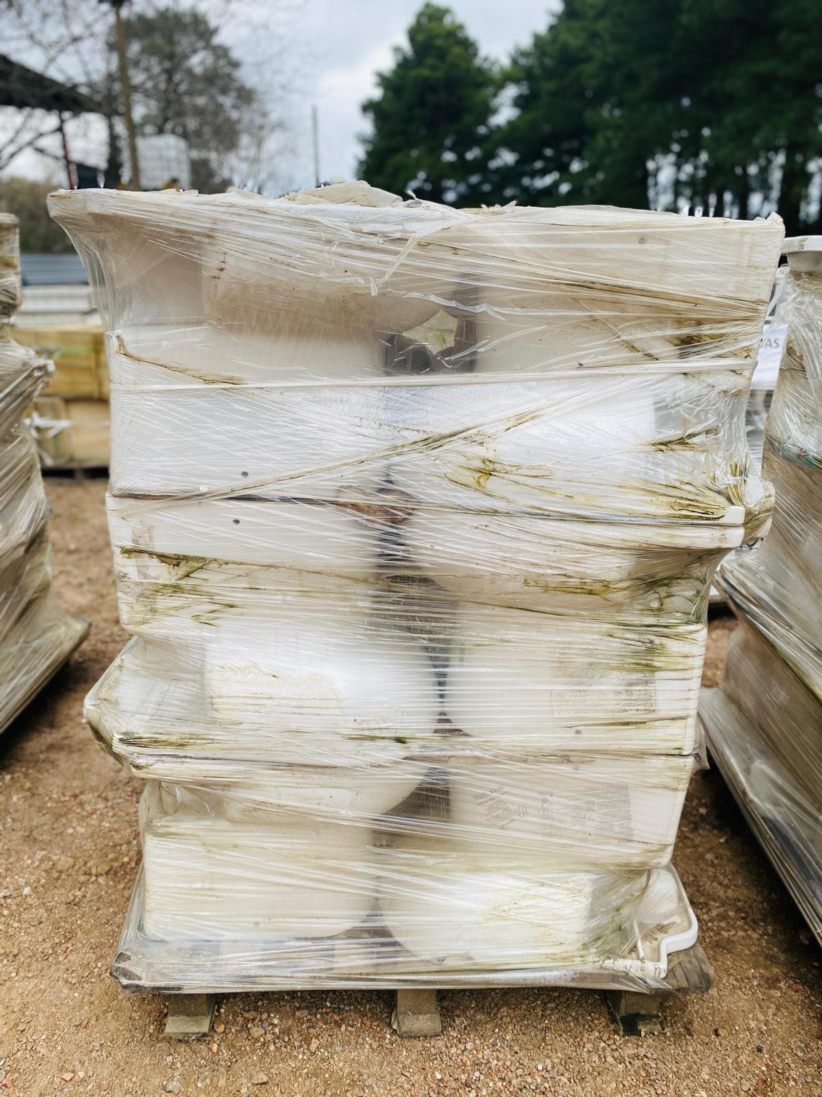 Lote de contenedores y bolsas plásticas - imagen 2