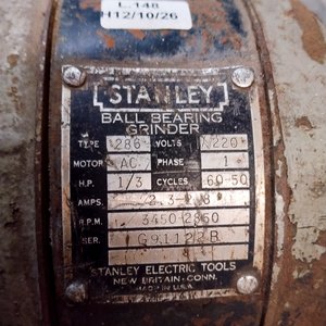 Amoladora Esmeril Stanley con Soporte - imagen 4