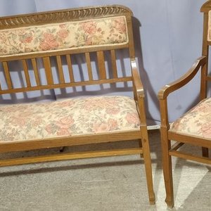 Juego de Sala Estilo Inglés en Roble con Tapizado Floral - imagen 2
