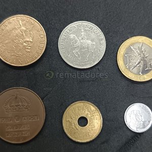 Lote siguiente: Colección de 6 Monedas Extranjeras: Francia, Suecia, Albania y más