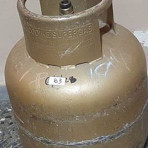 Lote siguiente: Garrafa de Gas de 13kg Dorada