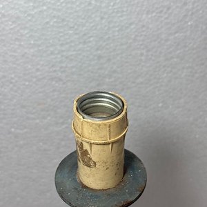 Velador de Pie con Pantalla Lila y Base de Hierro - imagen 5