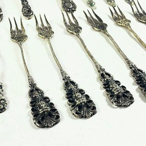 Juego de 15 Piezas de Cubiertos con Cabo Labrado y Detalle "Plata 90" - imagen 2