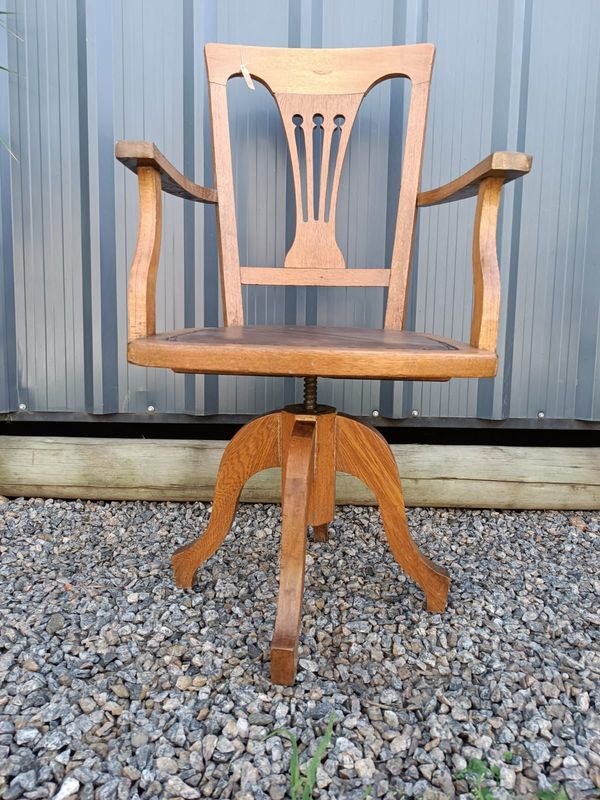Silla de escritorio de roble en excelente estado - imagen 2