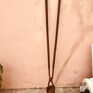 Lote anterior: Pala Pocera de Metal con Mango Largo