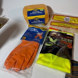 Lote de Corcho para Lustre, Lija, Guantes, Chaleco y Correa para Olla a Presión - imagen 7